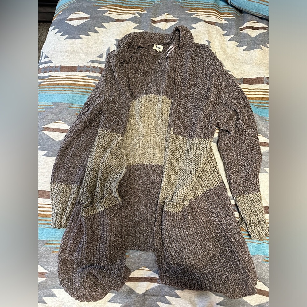 BKE Chunky Knit Green/Brown Cardigan